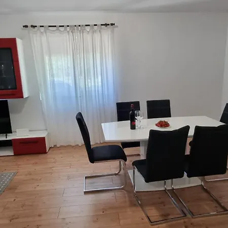 Villa Emili Rastevic